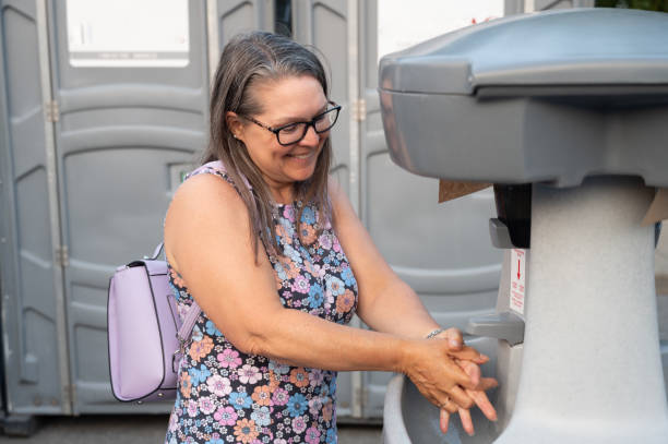 Best Portable bathroom rental  in Frenchtown, NJ